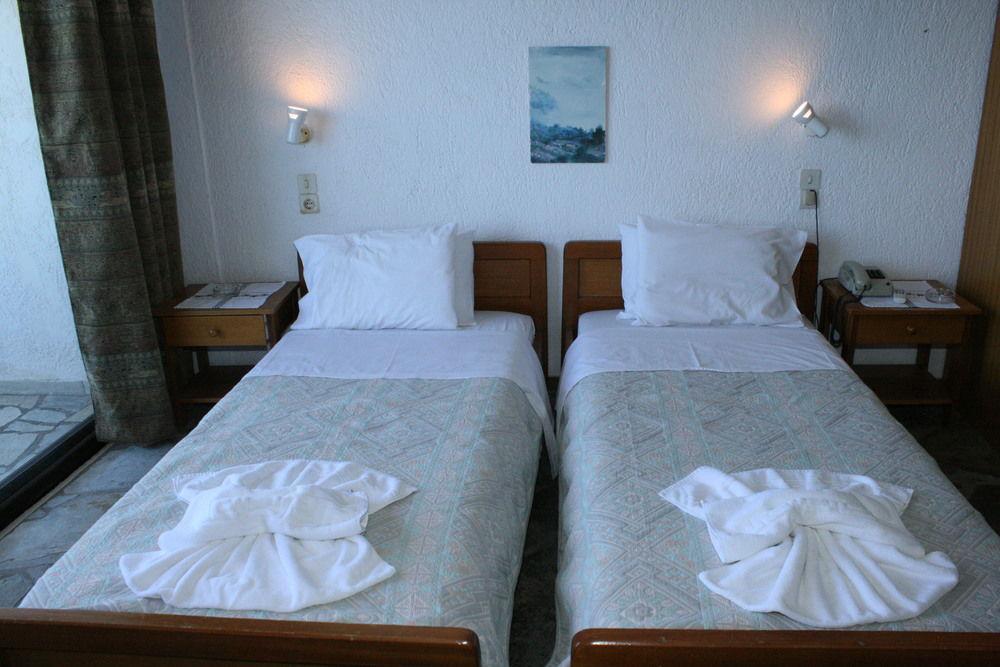 Blue Bay Apartments Hersonissos  Exterior foto